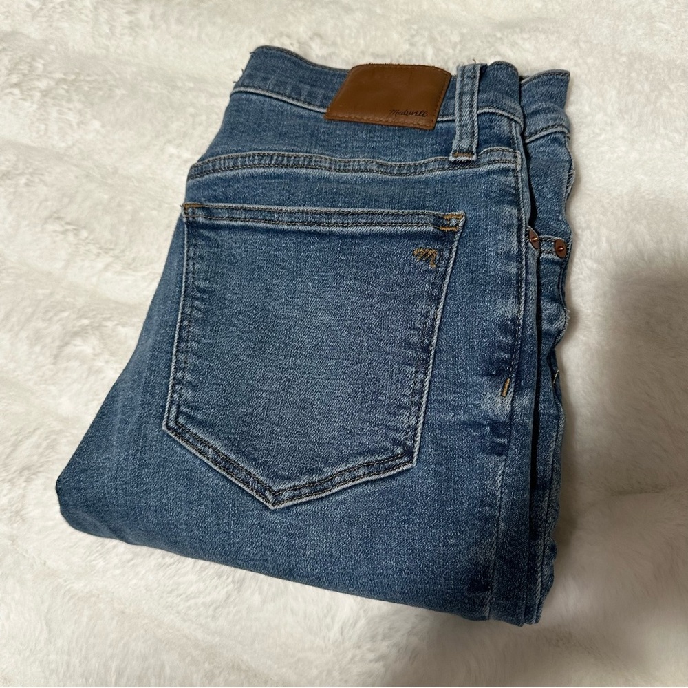 Woman’s Madewell High Rise Button Fly Skinny Jeans Size 28 waist
